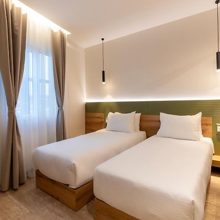 Star Hill Hotel Prishtinë Ngoại thất bức ảnh