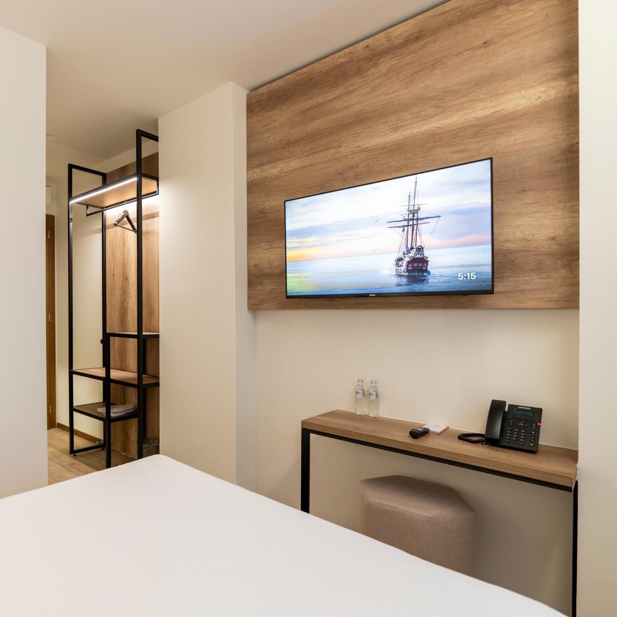 Star Hill Hotel Prishtinë Ngoại thất bức ảnh